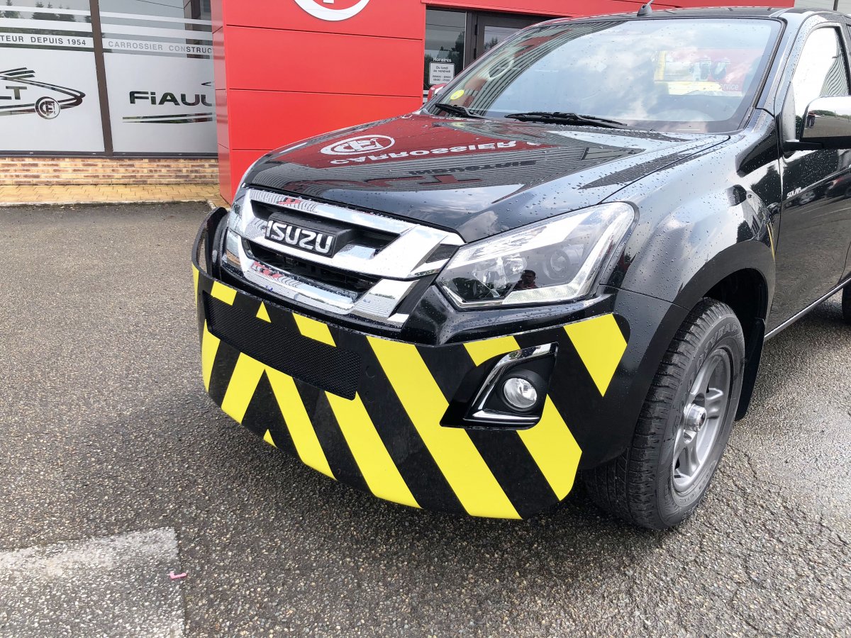 New steel bumper for isuzu d-max