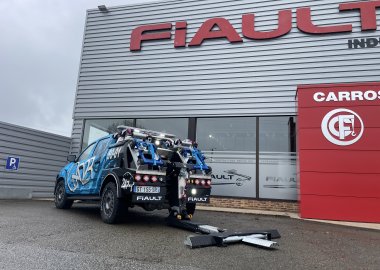 FIAULT INDUSTRIE builds the first electric 4x4 breakdown truck on a MAXUS chassis in France