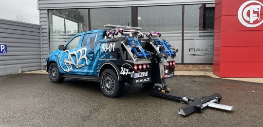 FIAULT INDUSTRIE réalise la première dépanneuse 4x4 électrique sur châssis MAXUS en France