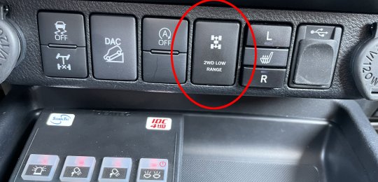 Nouveau : kit pour débrayage électronique de l'essieu avant avec un interrupteur en cabine pour Toyota Hilux!