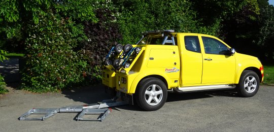 Painting the cab of a 4x4