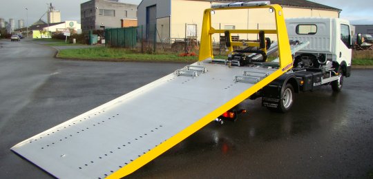 Plancher autoportant en remplacement du plancher nervuré